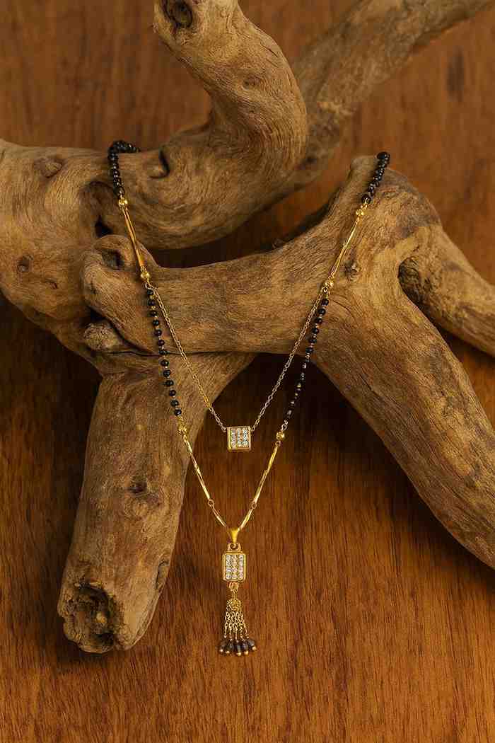 Dual-Layer Square Pendant Mangalsutra – Premium Gold-Plated Black Bead Chain for Modern Brides