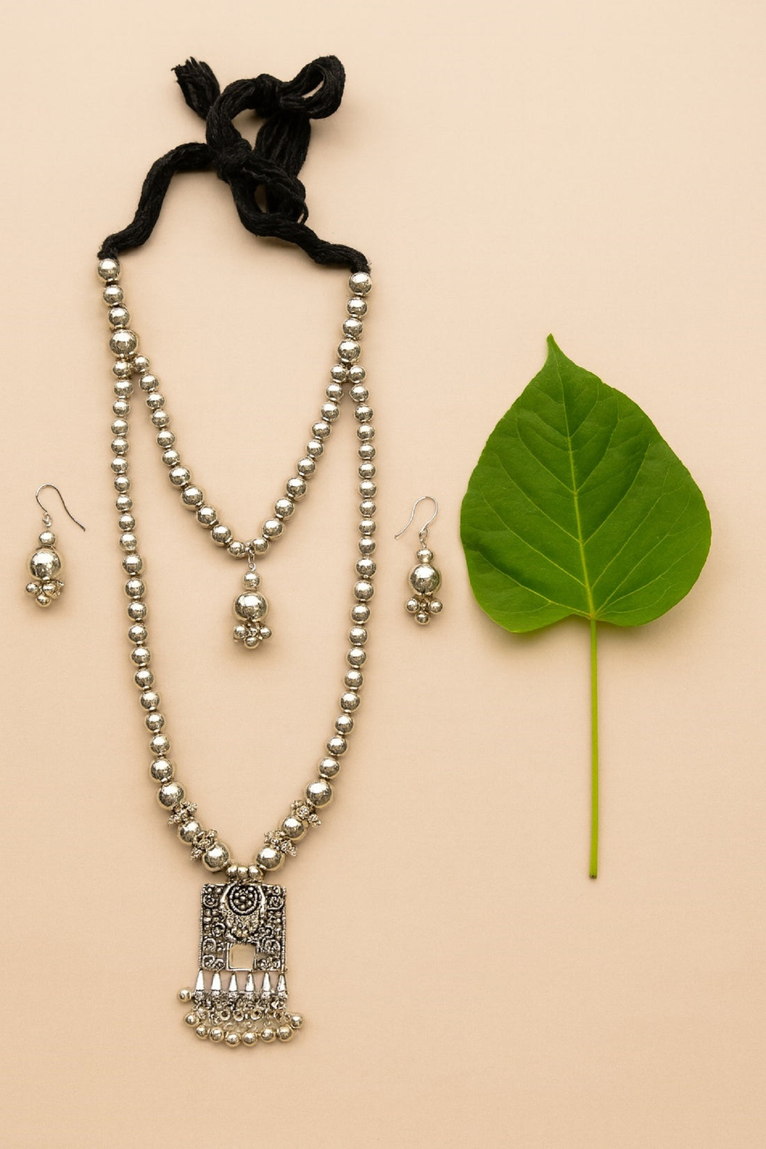 Elegant Oxidised Silver Beaded Necklace Set with Earrings