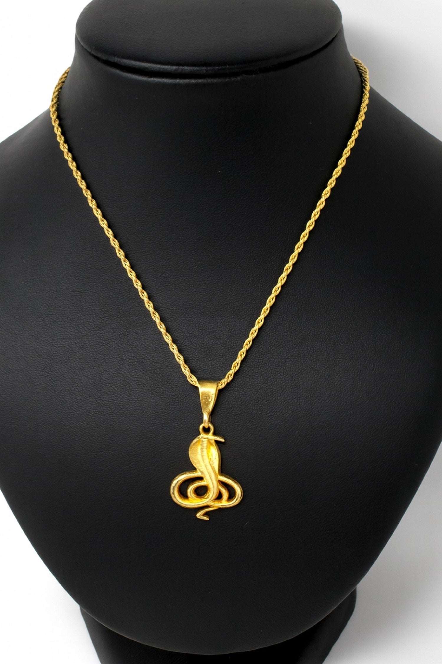 soni jewellery Gold plated chain with pendant necklace jewelry set for men women unisex