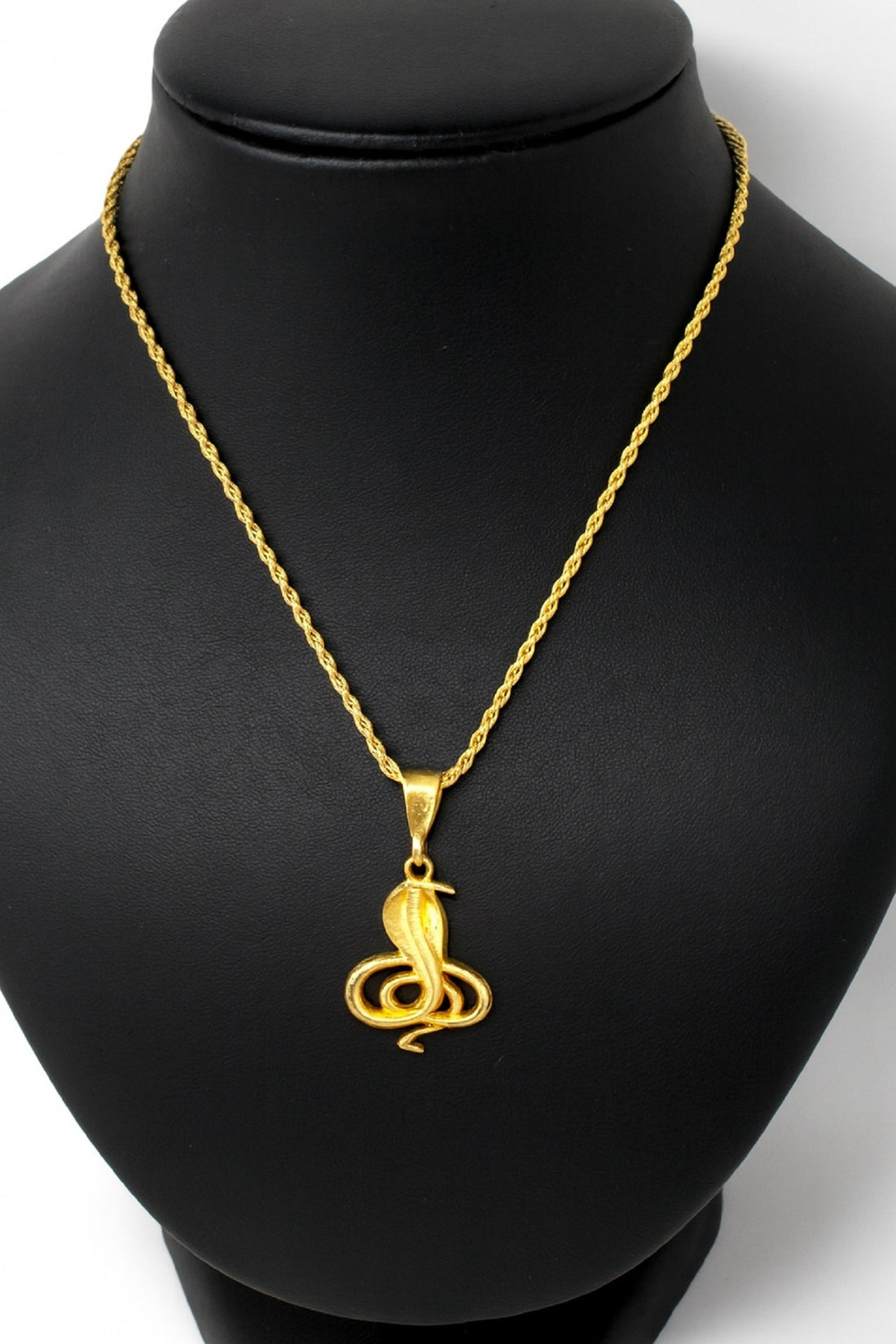 soni jewellery Gold plated chain with pendant necklace jewelry set for men women unisex