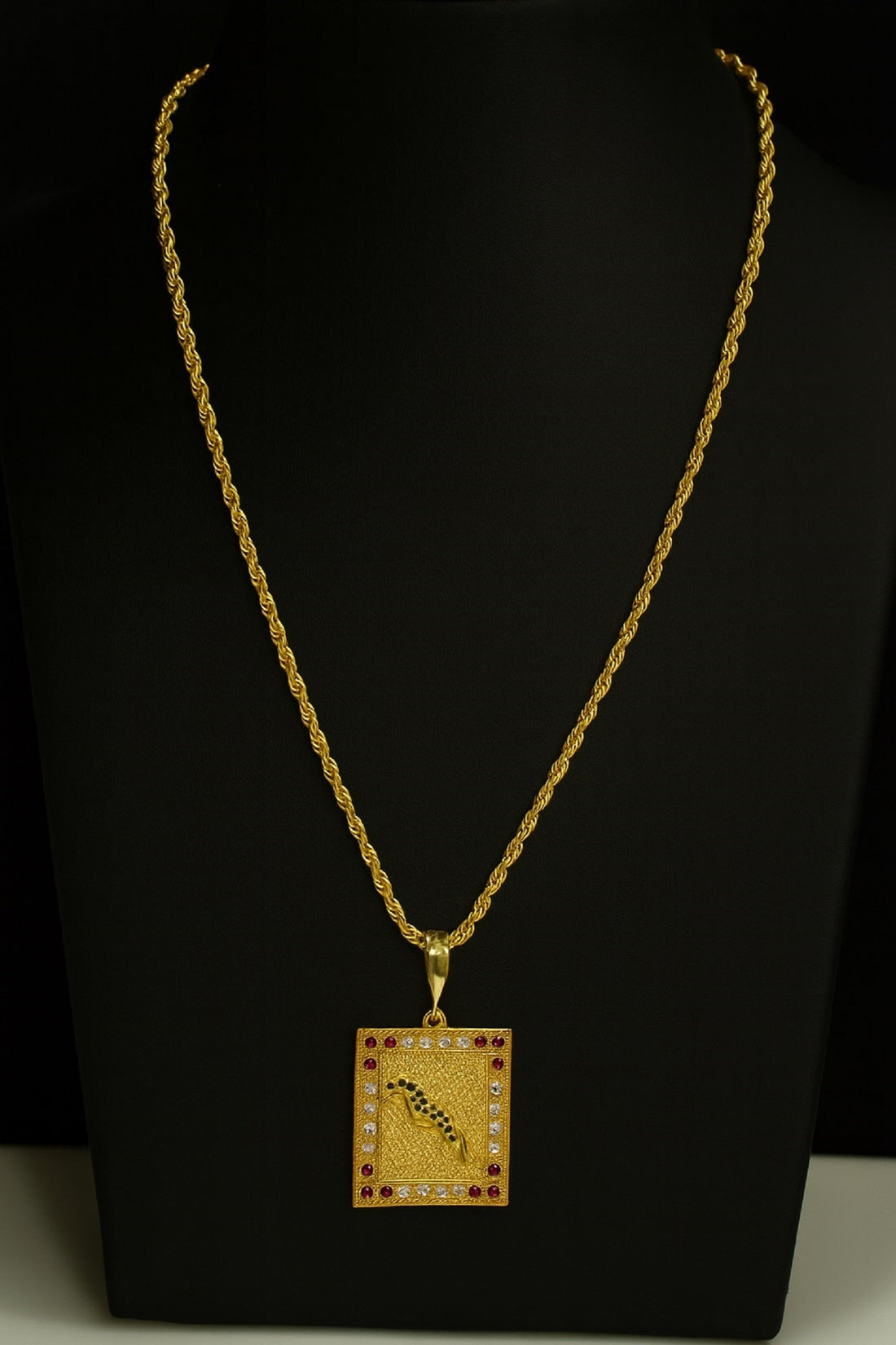 soni jewellery Gold plated chain with pendant necklace jewelry set for men women unisex