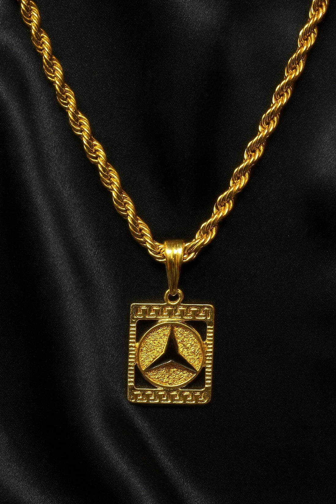 soni jewellery Gold plated chain with pendant necklace jewelry set for men women unisex