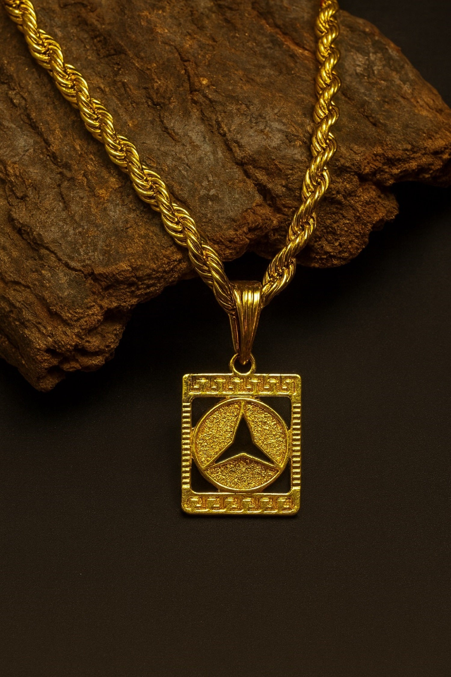 soni jewellery Gold plated chain with pendant necklace jewelry set for men women unisex