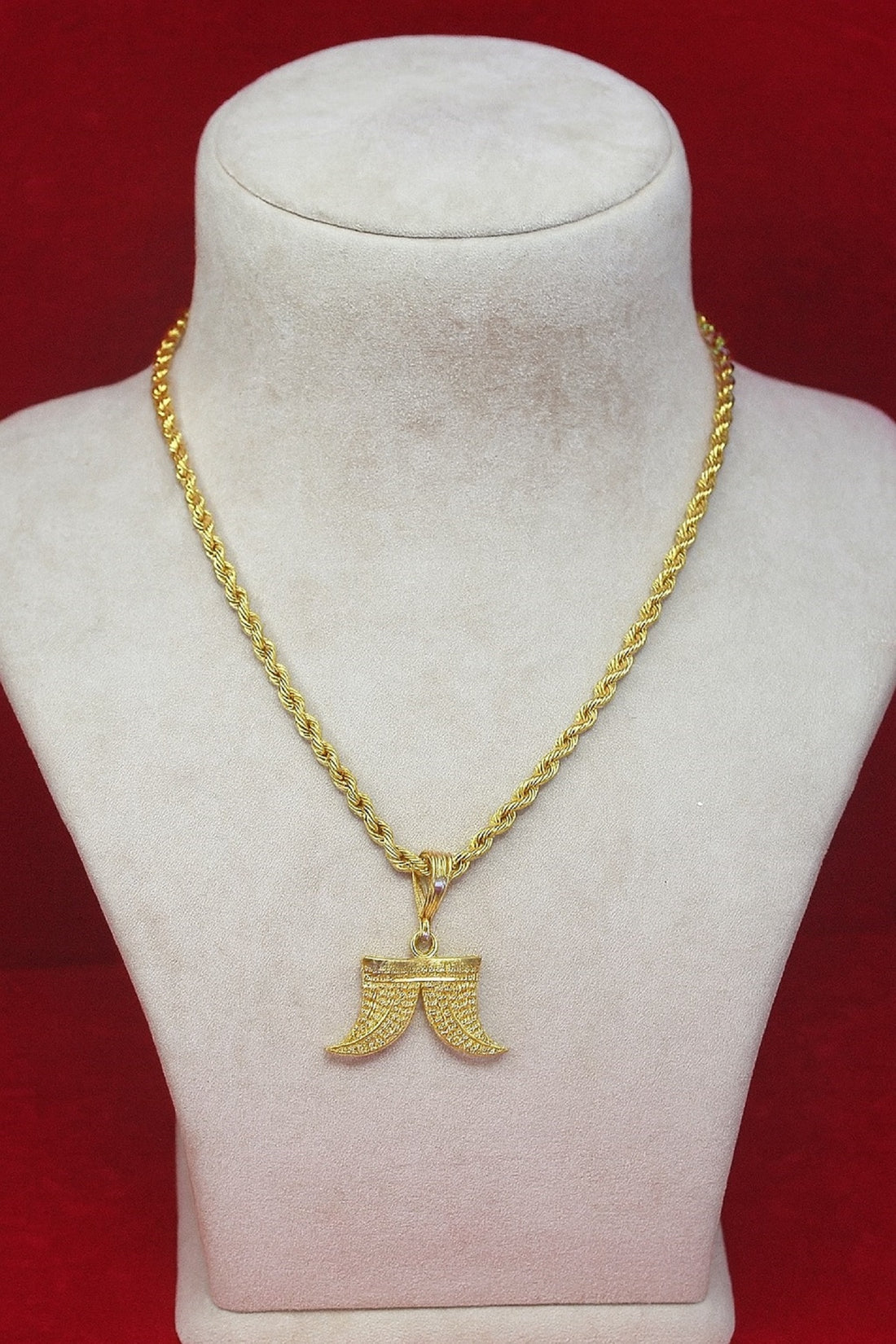 soni jewellery Gold plated chain with pendant necklace jewelry set for men women unisex