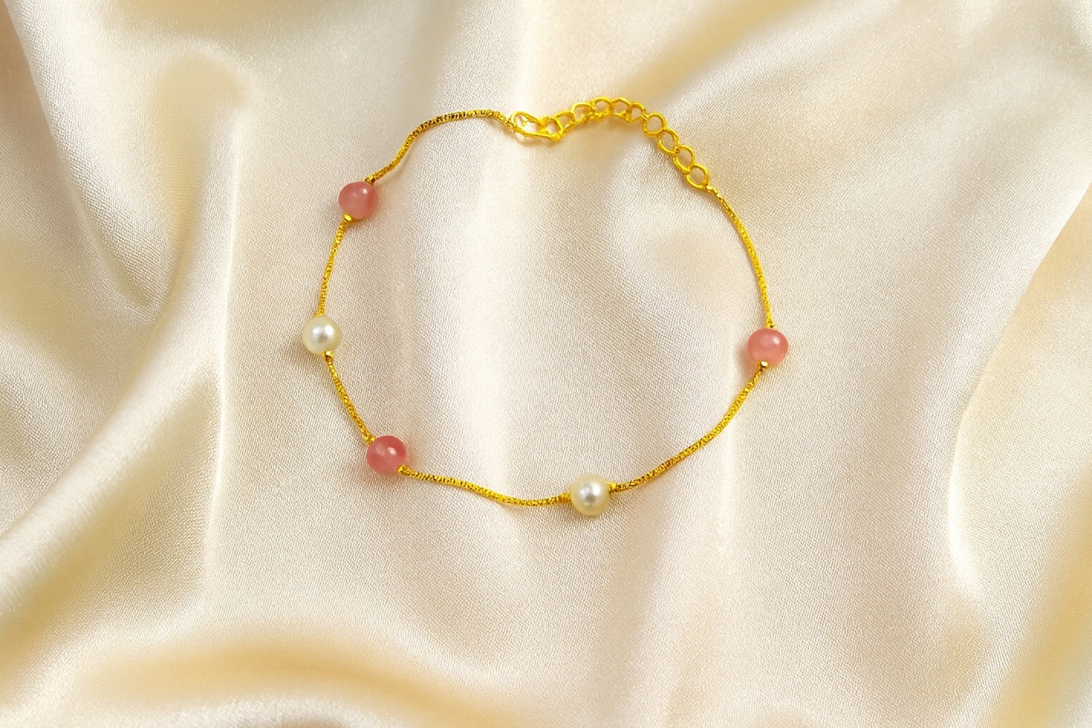 soni jewellery Beautiful Charm Bracelet for Girls And Women