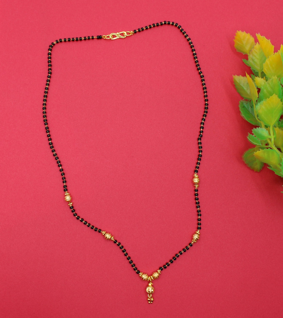 Elegant Daily Wear Black Bead Gold Plated Mangalsutra – Simple & Stylish Traditional Design 💛