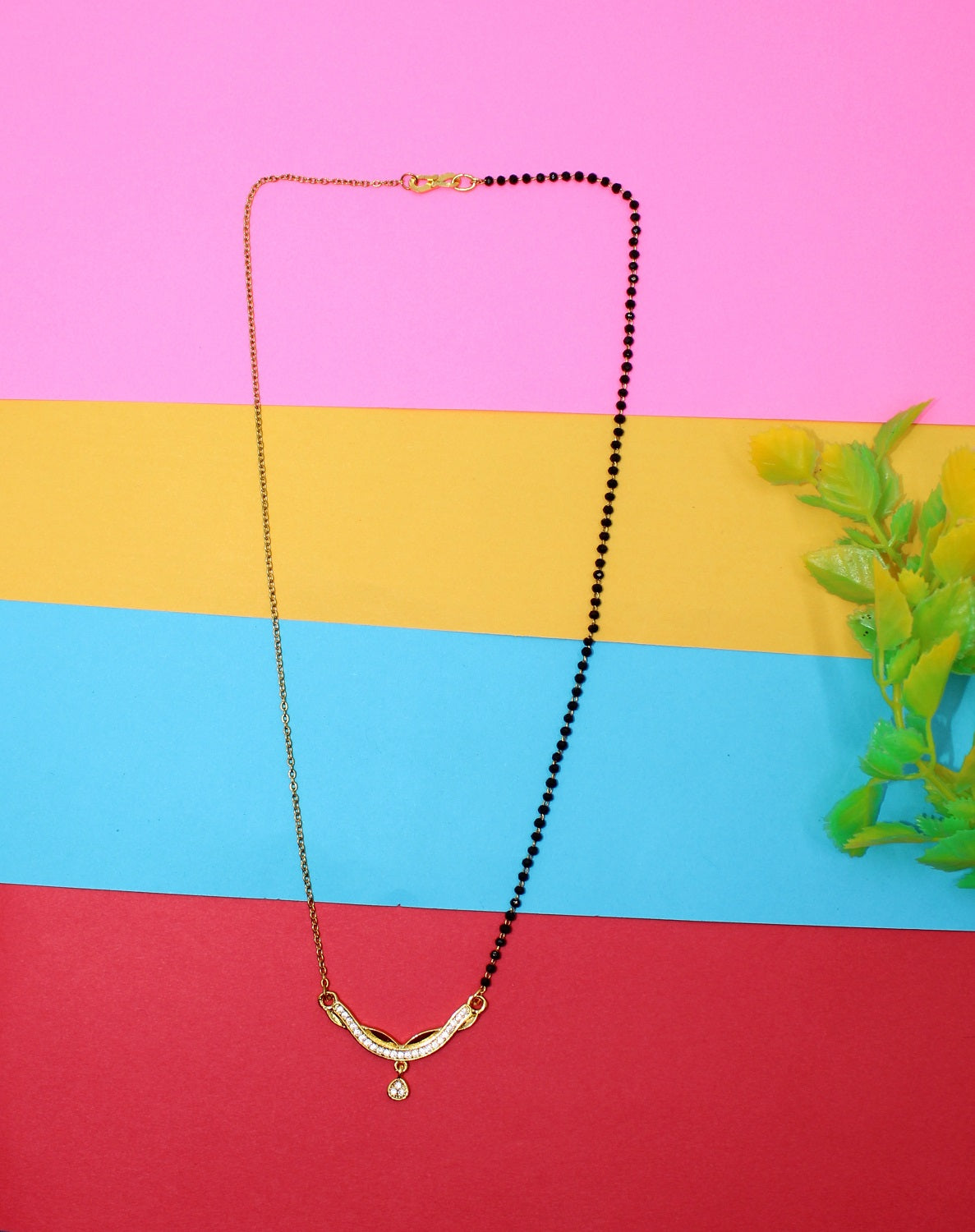 Half-Chain Floral CZ Pendant Mangalsutra – Modern Daily Wear with Gold Finish