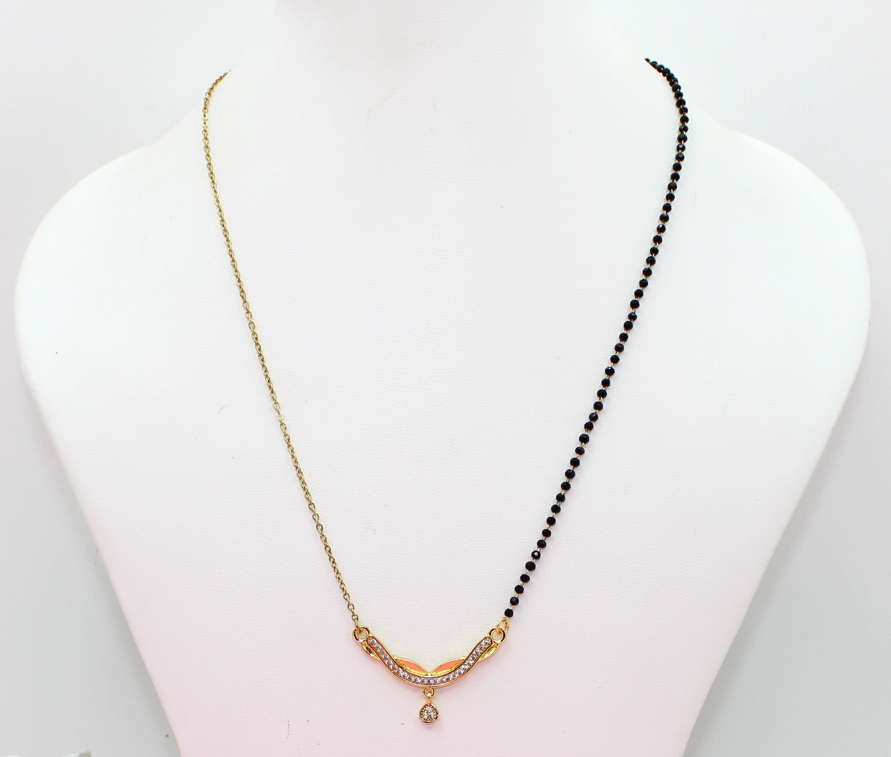 Half-Chain Floral CZ Pendant Mangalsutra – Modern Daily Wear with Gold Finish