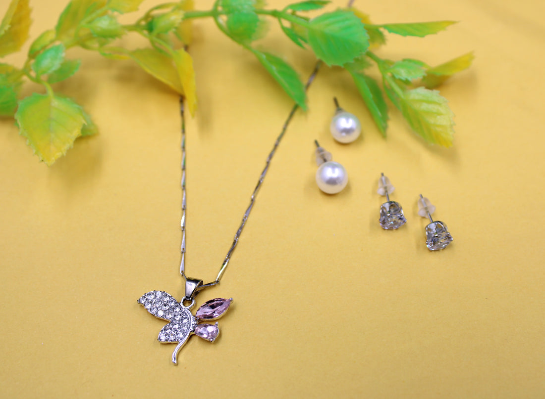 soni jewellery American Diamond Jewellery Set