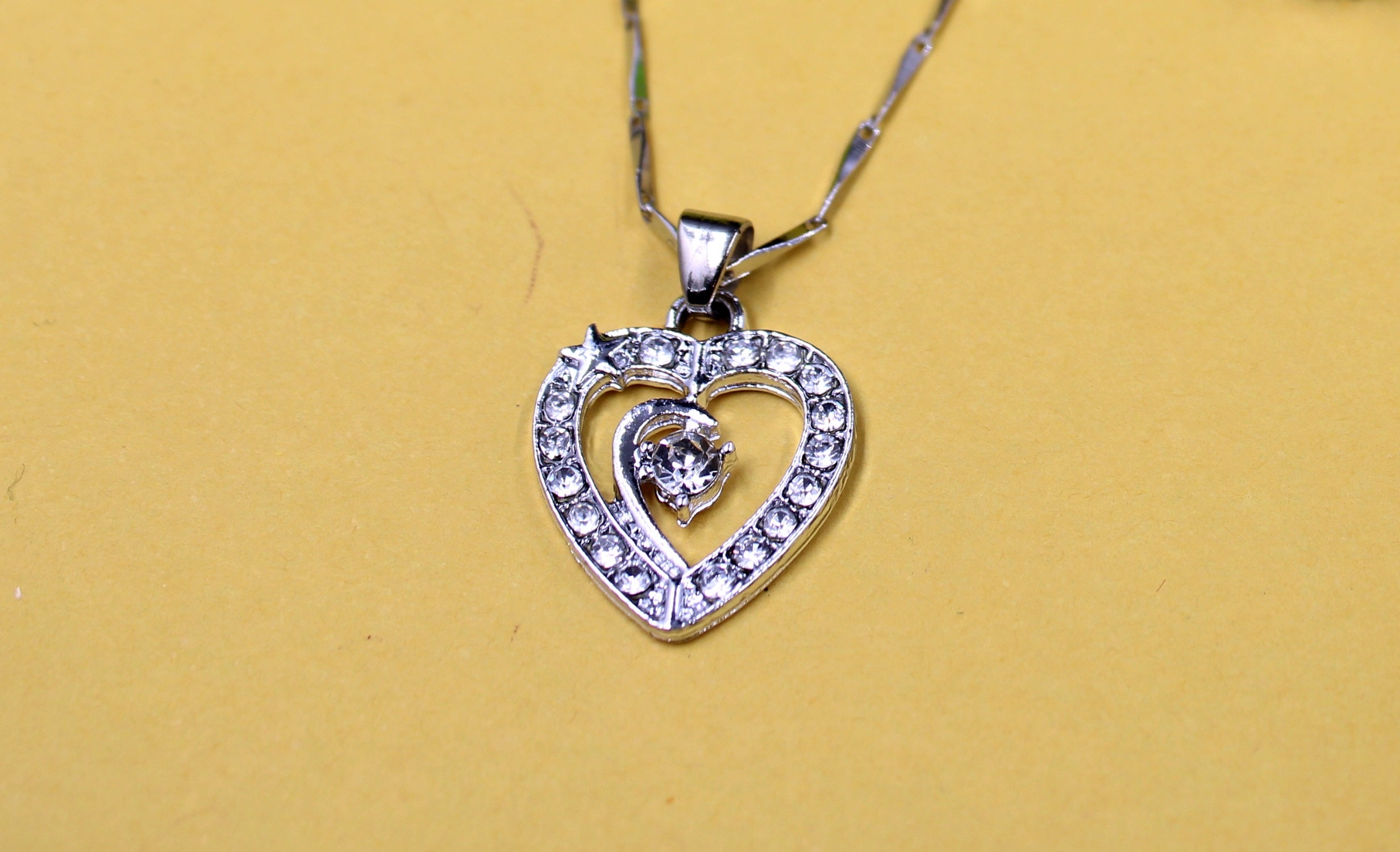 soni jewellery American Diamond Jewellery Set