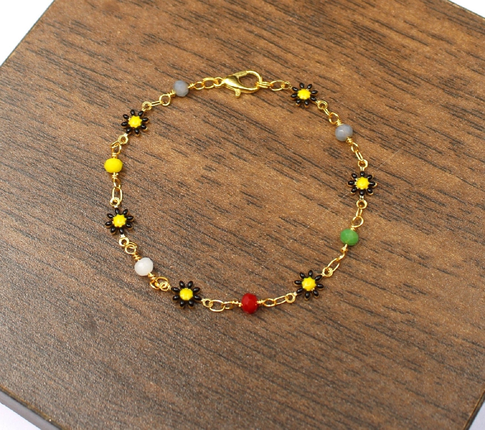 soni jewellery Beautiful Charm Bracelet for Girls And Women