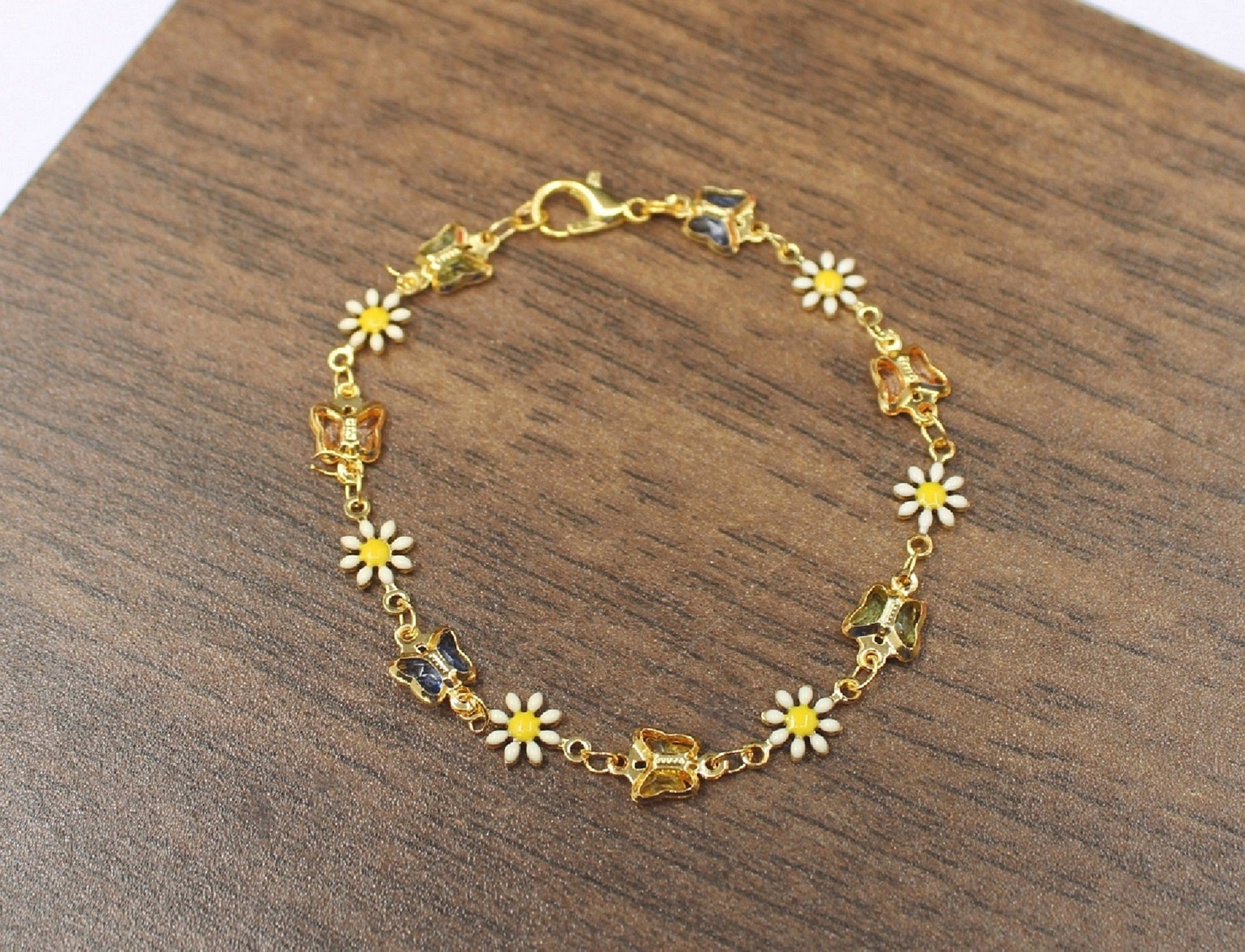 soni jewellery Beautiful Charm Bracelet for Girls And Women