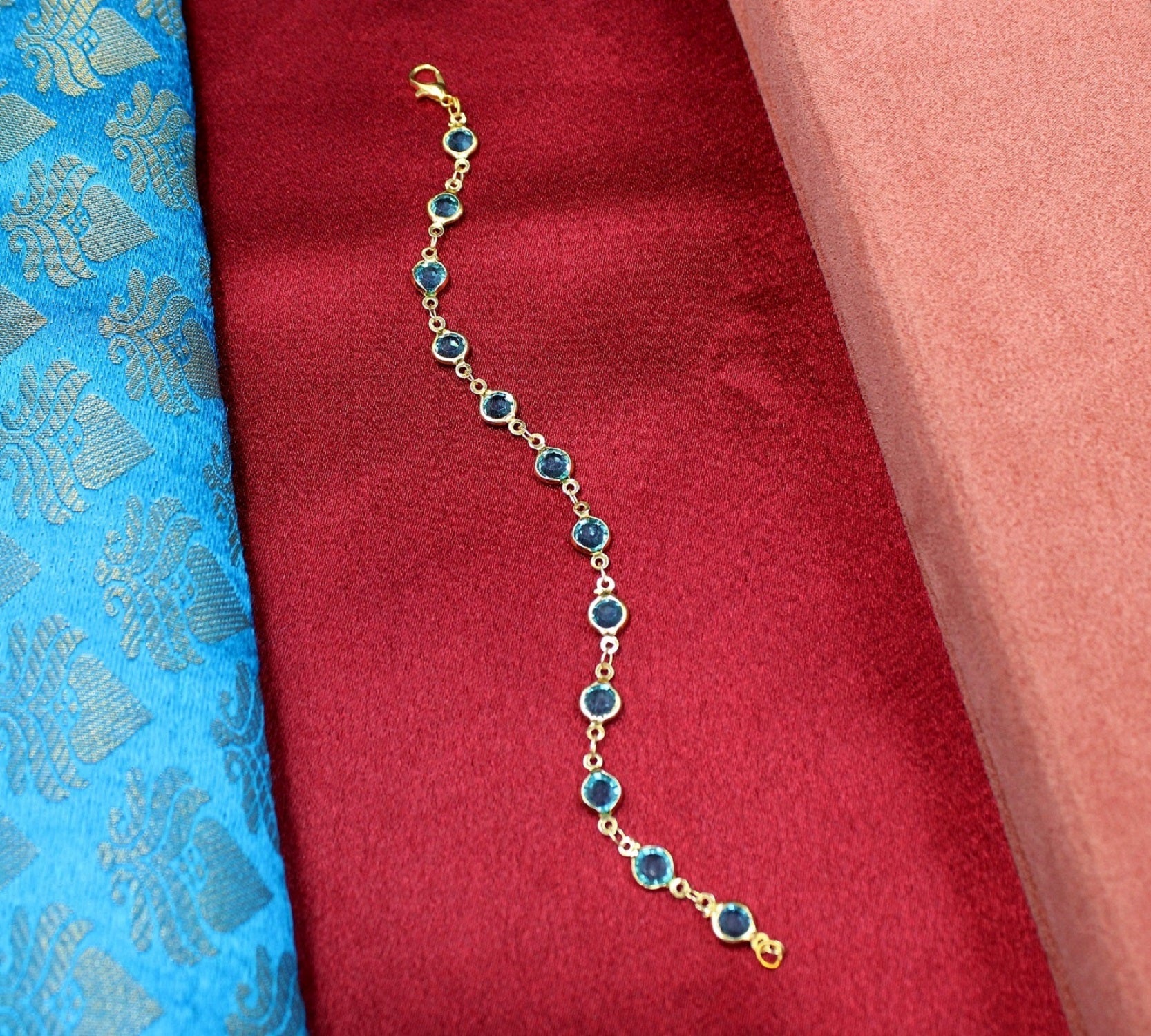 soni jewellery Beautiful Charm Bracelet for Girls And Women