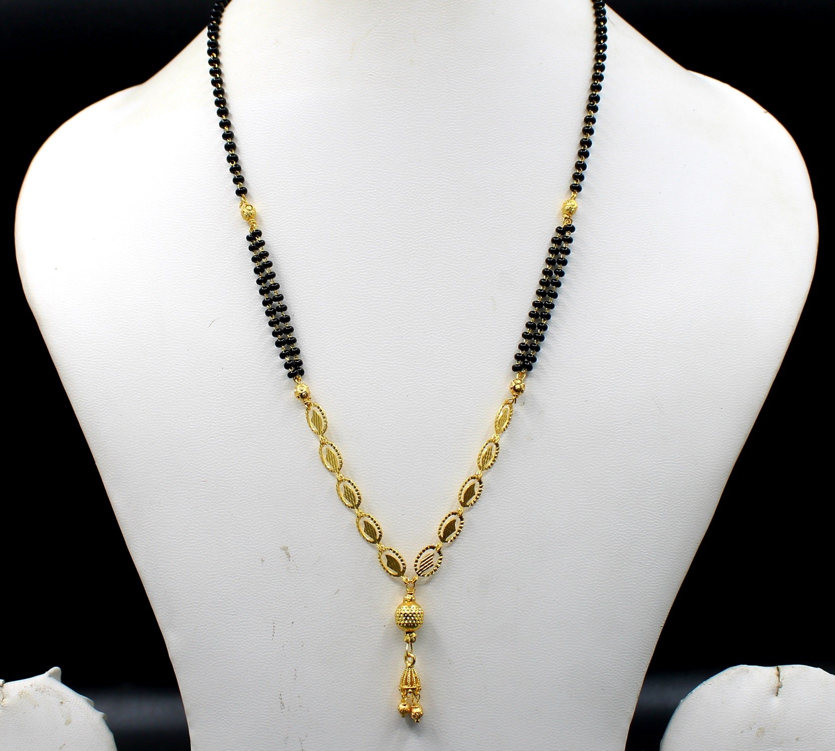 Classic Black Bead Gold-Plated Mangalsutra – Traditional Grace for Everyday Elegance
