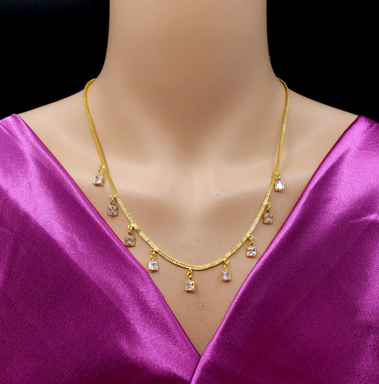 Soni Jewellery Elegent white Stone Necklace For Women