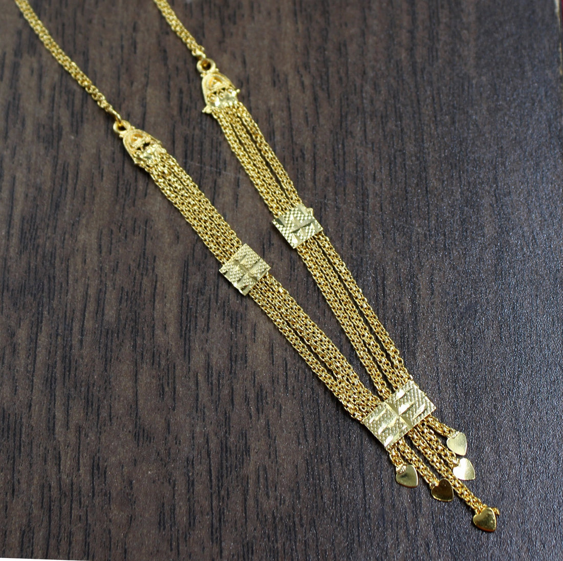 Maharani Style Golden Short Necklace – Traditional Festive Wear for Women