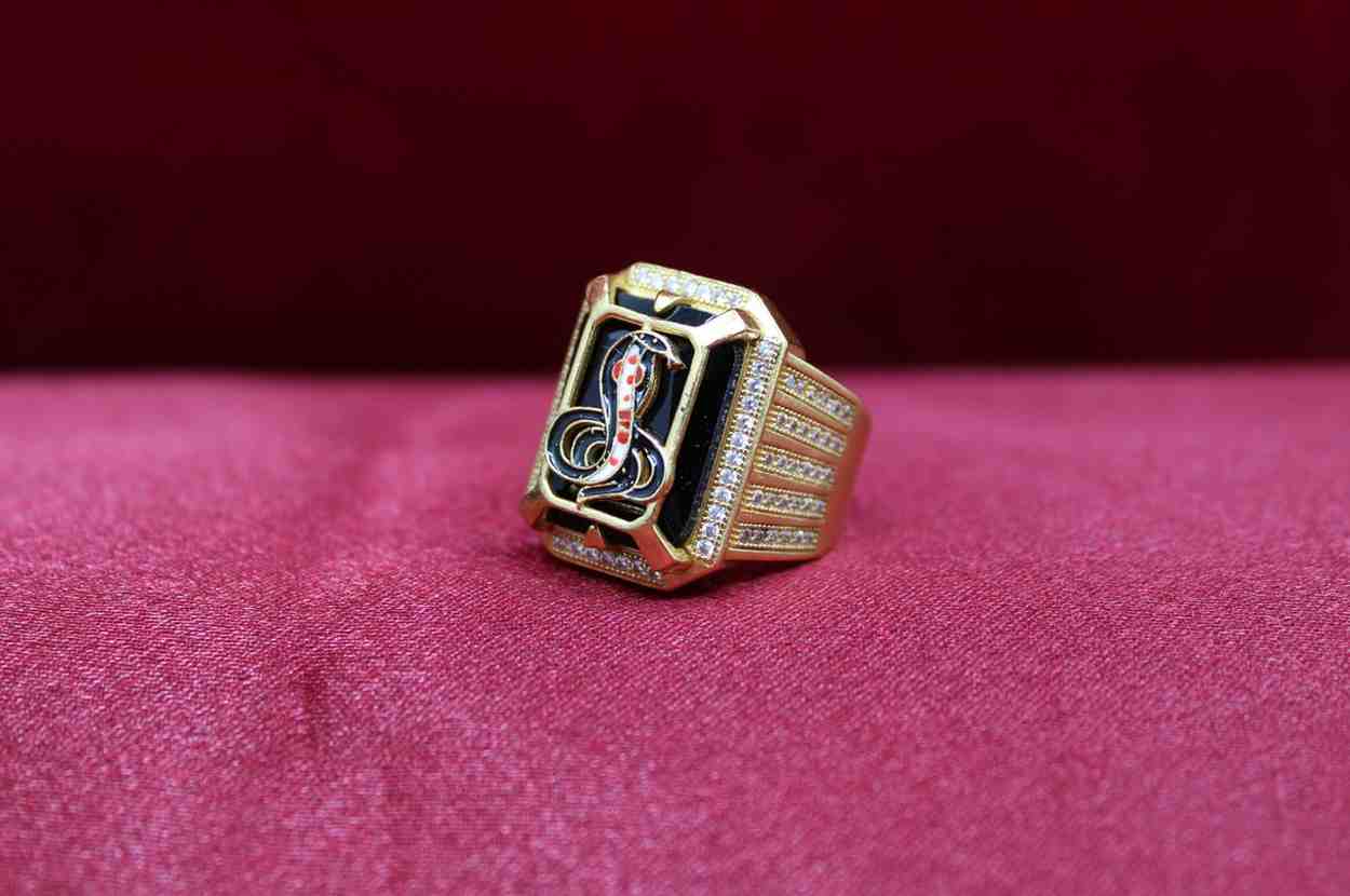 1 Gram Gold Plated Goga Maharaj With Diamond Best Quality Ring For Men